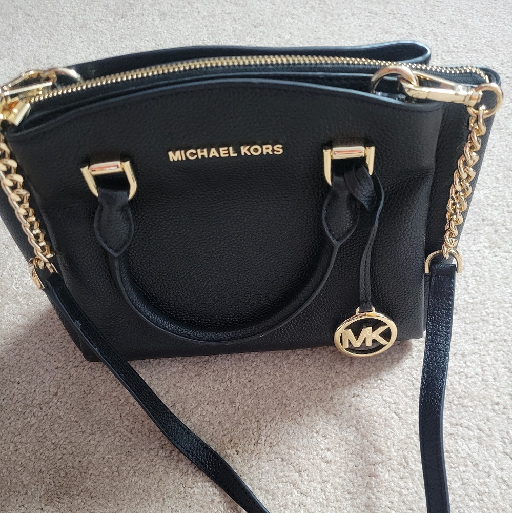 Michael Kors small Maxine Handbag